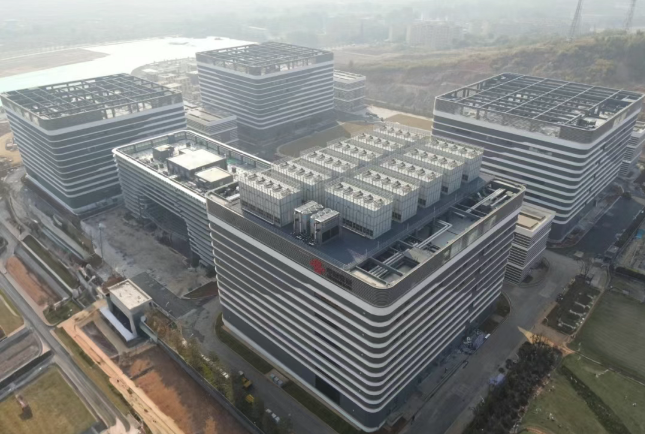 134亿元！19个算力项目启动建设！文末附智能算力中心建设方案！