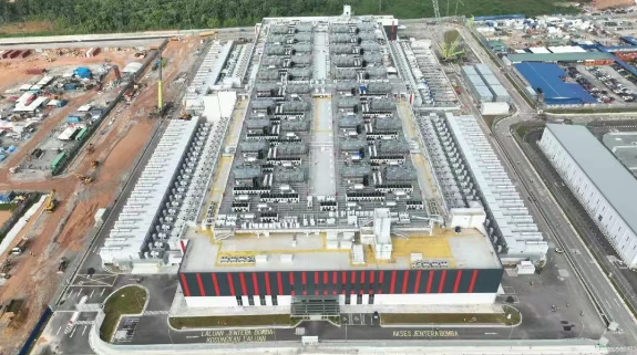 DayOne与INA获新加坡银行4.11亿美元贷款,将在巴淡岛建设三座数据中心