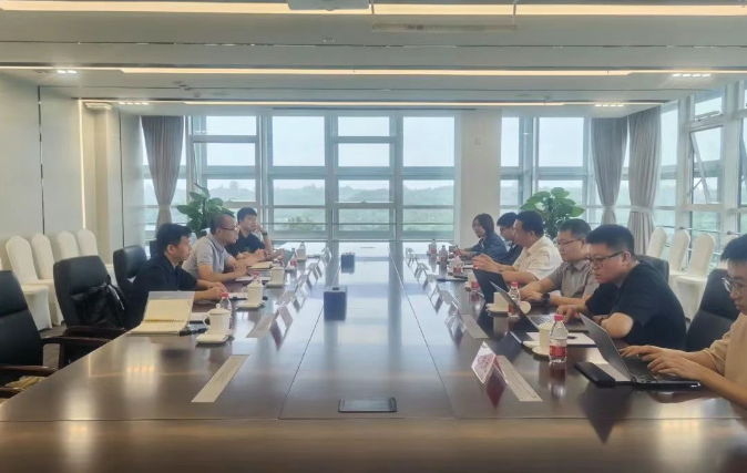 研究会赴国家超级计算成都中心开展调研活动