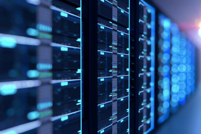 西藏首个大规模智算中心正式投入运营