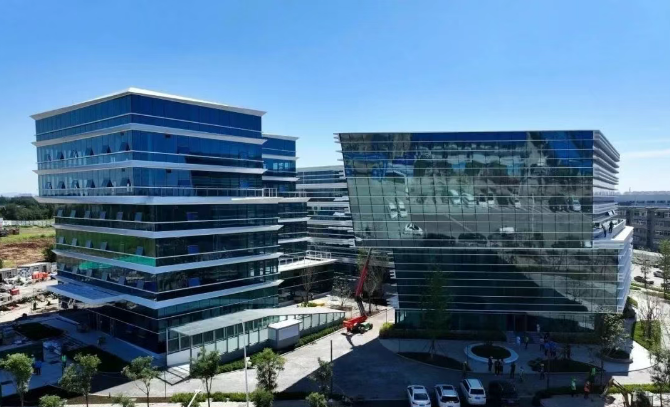 总投资16亿！沈阳智能计算中心新基建项目顺利开园！